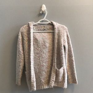Cherokee sweater with hoodie and pockets